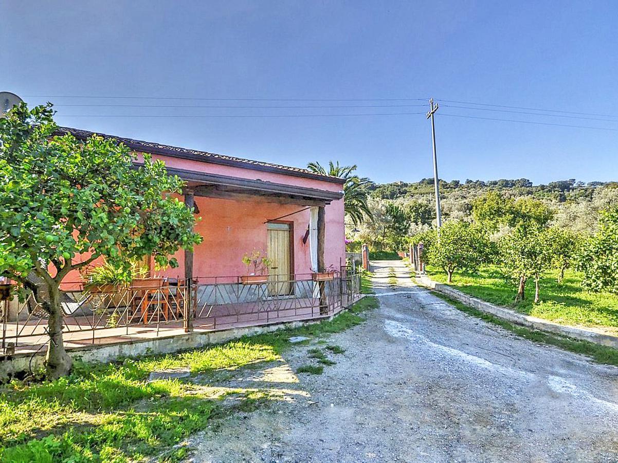 Agricontura Guest House Capri Leone Exterior photo